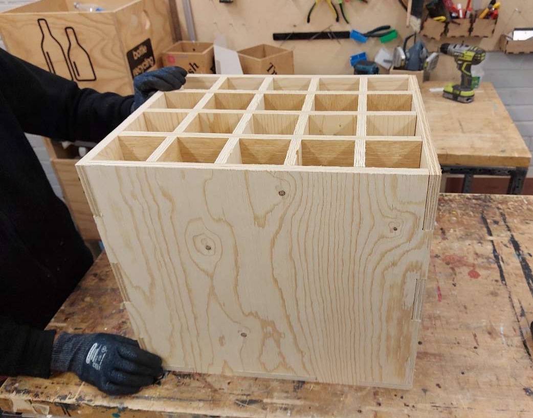 CNC Vinyl Storage Box
